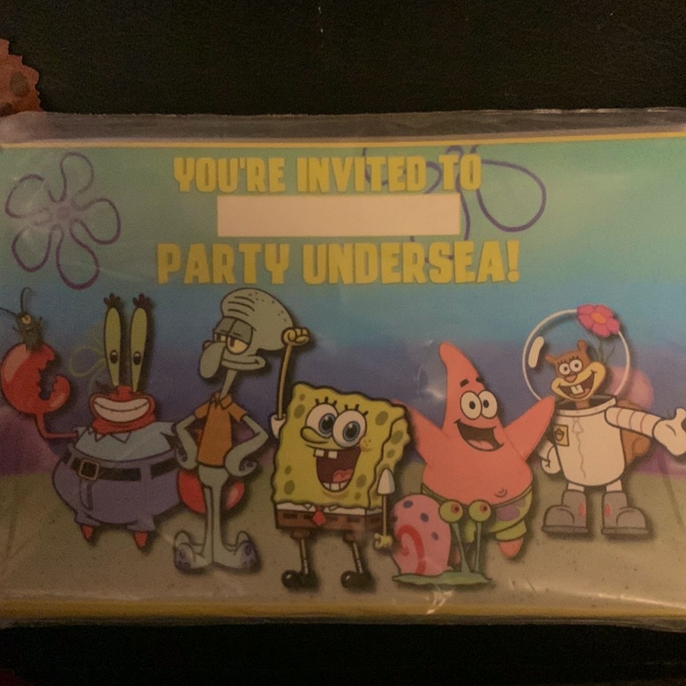 SpongeBob party invites. 22 count.
